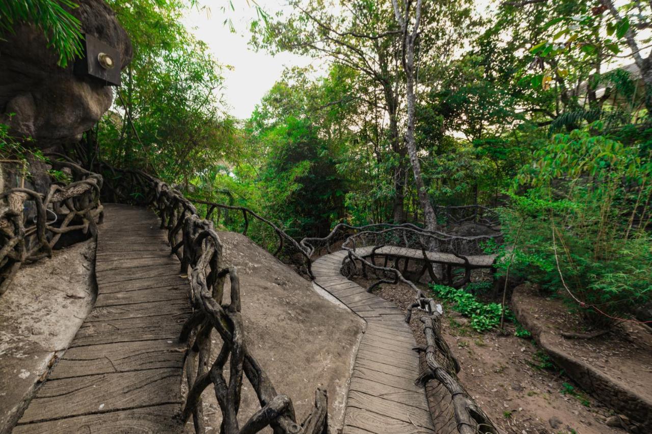 Parakkat Nature Resort Munnar Eksteriør billede