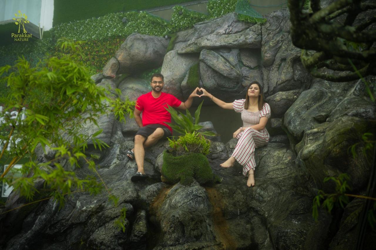 Parakkat Nature Resort Munnar Eksteriør billede